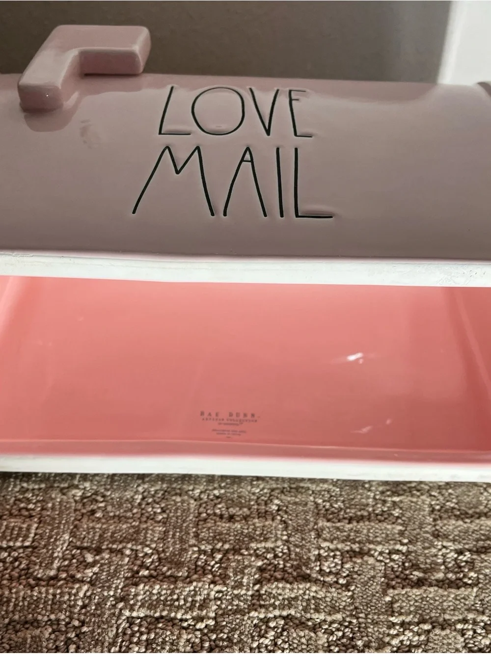 Rae Dunn Pink 'LOVE MAIL' Ceramic Accent Mail Box - Picture 2 of 10
